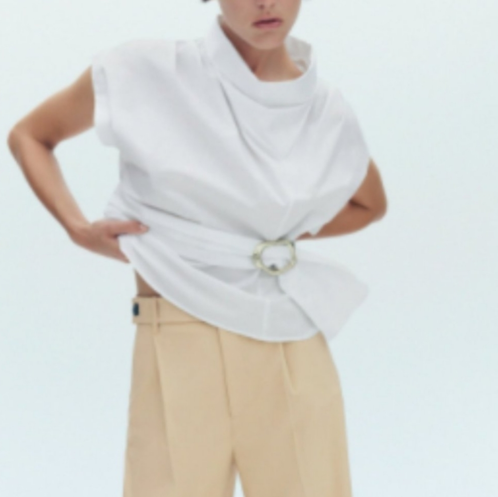 NWT Zara White Sleeveless Poplin Top with Gold Buckle Detail, Size S